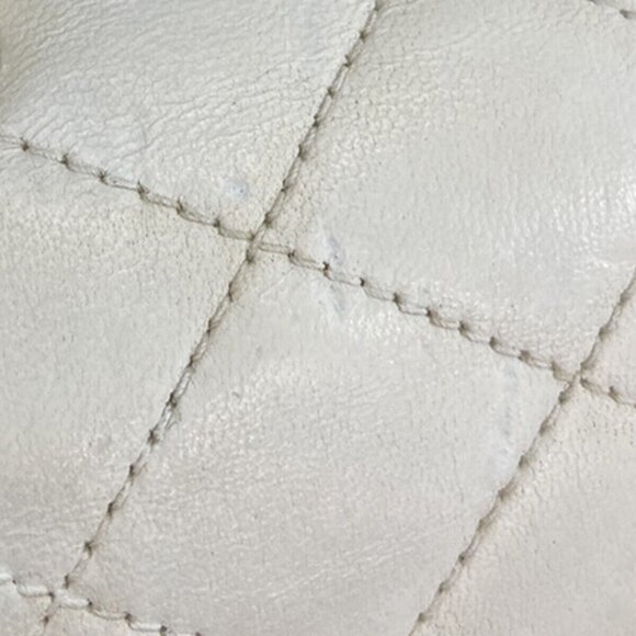 CHANEL CC Logo Matelasse 23 Chain Shoulder Bag Leather White - Picture 13 of 14